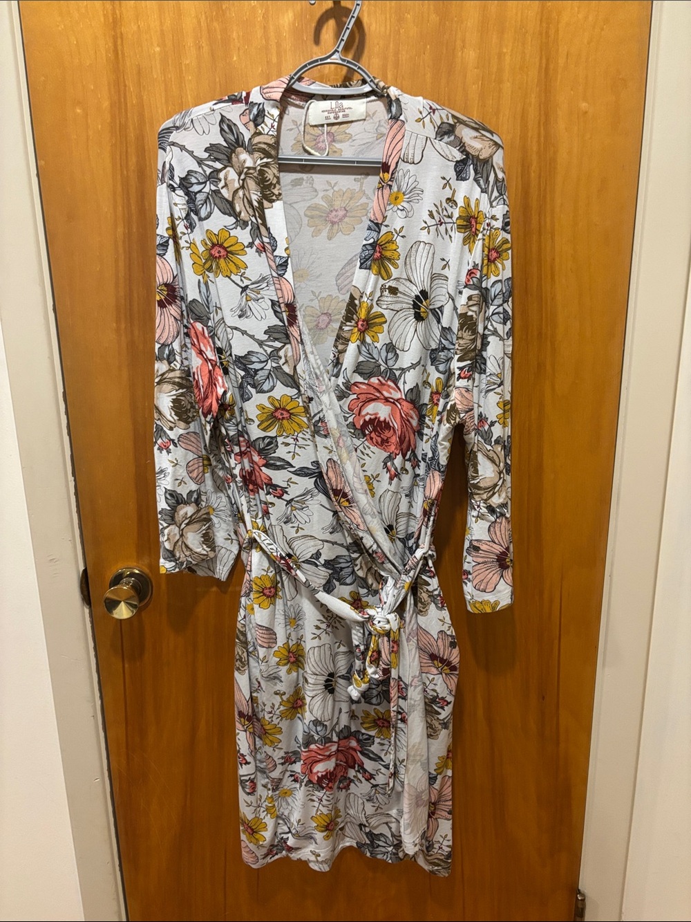 Lila Maternity Floral Wrap Robe in Short Length